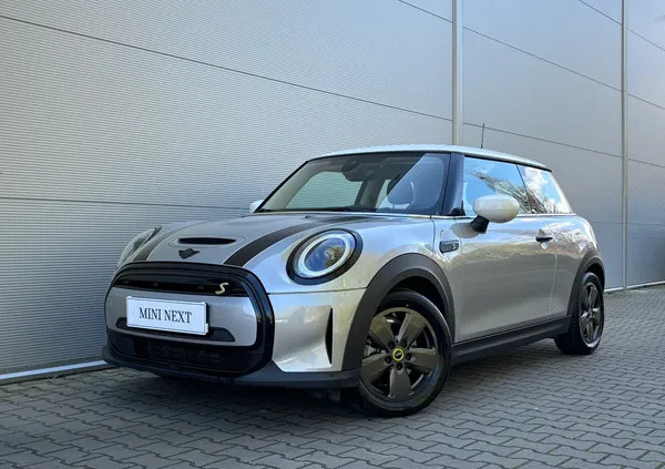 mini MINI Cooper cena 149900 przebieg: 4000, rok produkcji 2023 z Wołów